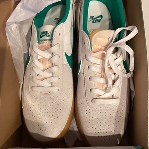 Nike SB White and Teal Sneakers